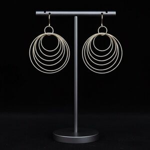 Elegant Silver Circle Hoop Earrings